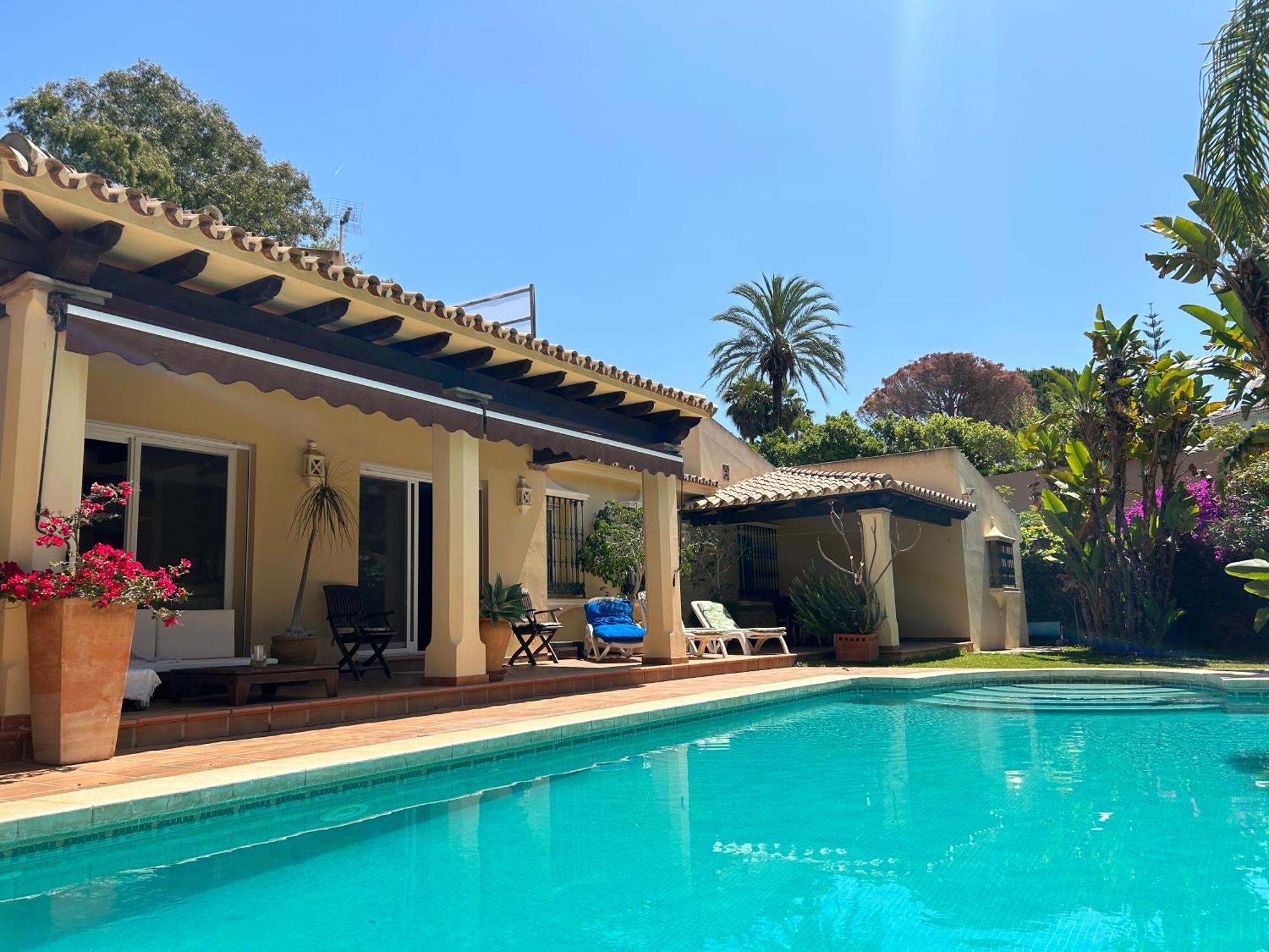 Villa Close To The Beach In 마르베야 외부 사진
